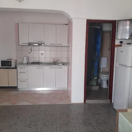 公寓 Ninske Vodice